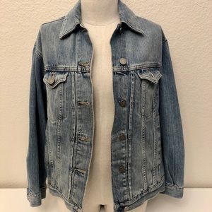Washed slight oversized denim jacket